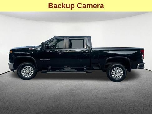 Used 2023 Chevrolet Silverado 2500 LT w/ Z71 Off-Road Package AWD/4WD image 6
