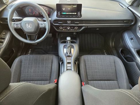Used 2024 Honda HR-V LX image 15