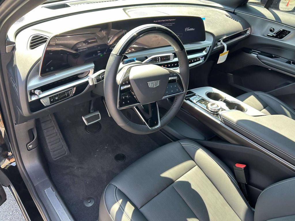 New 2027 Cadillac Lyriq Sport RWD image 18