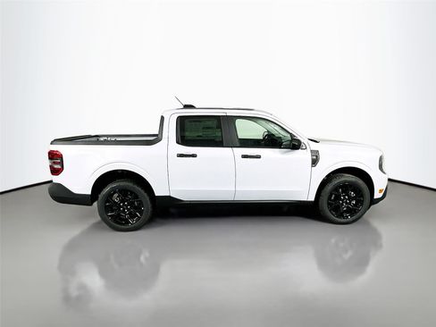New 2026 Ford Maverick XLT w/ XLT Luxury Package image 8