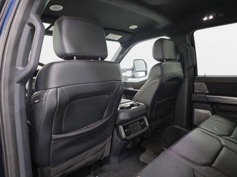 Used 2024 Ford F350 Platinum AWD/4WD image 12