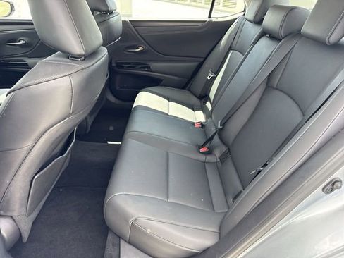 Used 2022 Lexus ES 350 w/ Premium Package FWD image 23