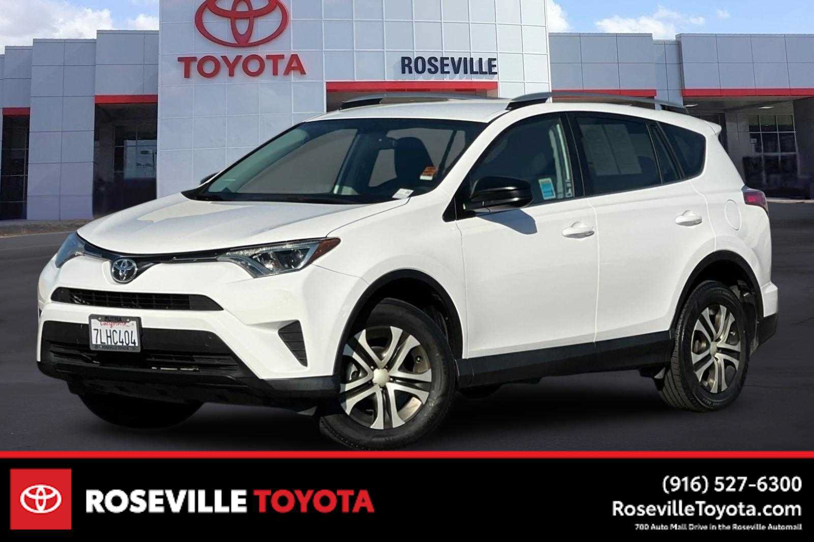 Used 2016 Toyota RAV4 LE AWD/4WD image 1
