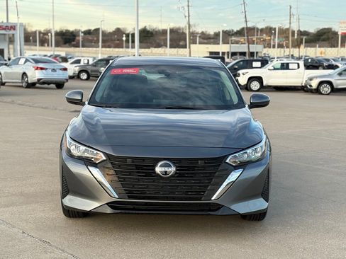Certified 2024 Nissan Sentra S image 6