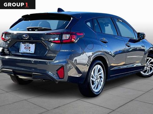 Used 2025 Subaru Impreza 2.0i image 12