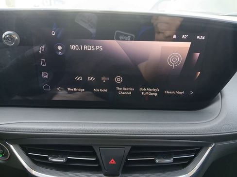 Used 2025 Buick Encore GX Preferred w/ Comfort Package AWD/4WD image 75