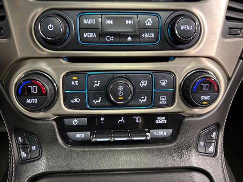 Used 2018 GMC Yukon XL Denali w/ Open Road Package AWD/4WD image 22