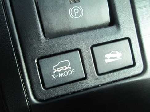 Used 2019 Subaru Outback 2.5i AWD/4WD image 17
