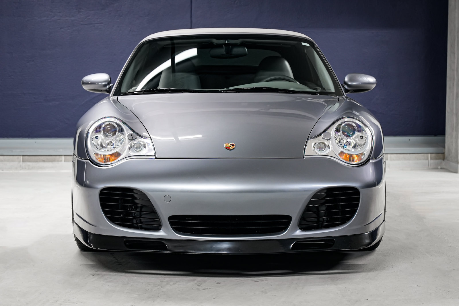 Used 2004 Porsche 911 Turbo AWD/4WD image 5