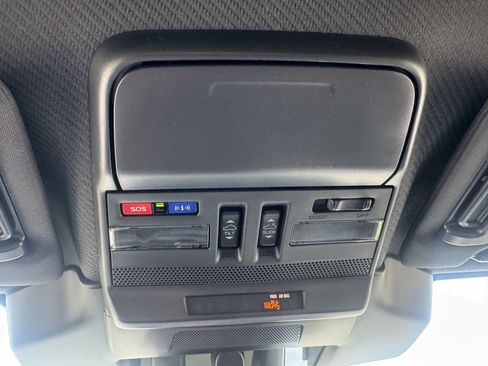 Used 2026 Subaru Outback Premium AWD/4WD image 31