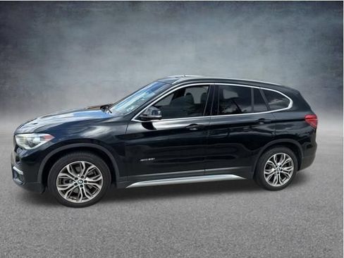 Used 2017 BMW X1 xDrive28i AWD/4WD image 5