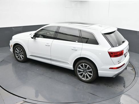 Used 2018 Audi Q7 3.0T Prestige AWD/4WD image 30