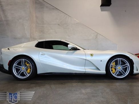Used 2021 Ferrari 812 GTS RWD image 55