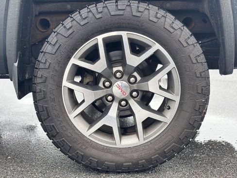 Used 2017 GMC Sierra 1500 SLT AWD/4WD image 7