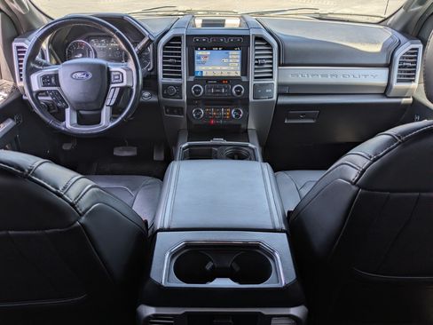 Used 2018 Ford F250 Platinum w/ Platinum Ultimate Package AWD/4WD image 35