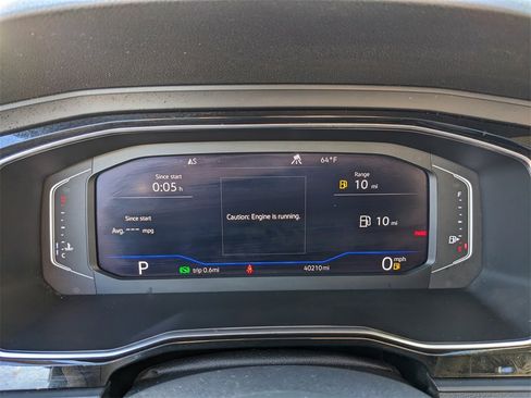 Used 2019 Volkswagen Jetta SEL Premium image 33