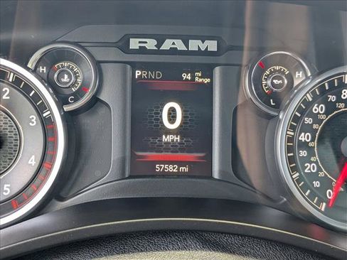 Used 2022 RAM 2500 Big Horn AWD/4WD image 10