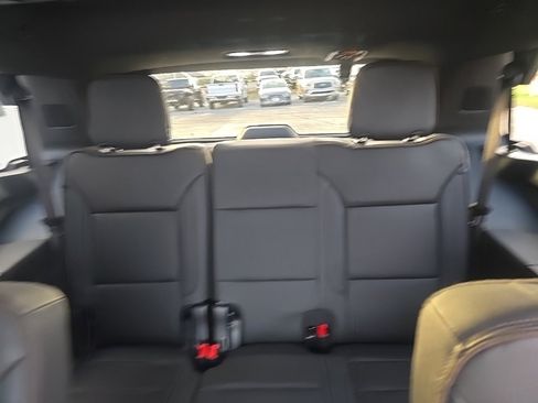 Used 2024 Chevrolet Tahoe High Country image 19