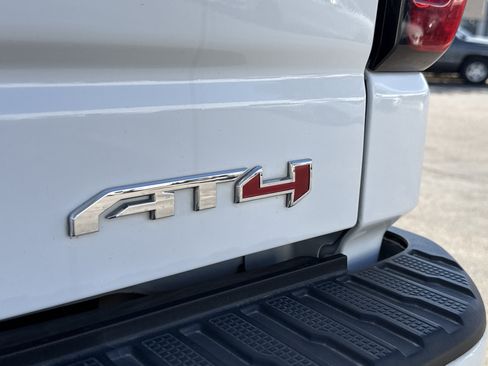 Used 2022 GMC Sierra 1500 AT4 w/ AT4 Premium Package image 47