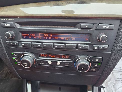 Used 2011 BMW 128i Coupe image 15