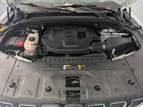 Used 2022 Jeep Grand Cherokee L Overland image 30