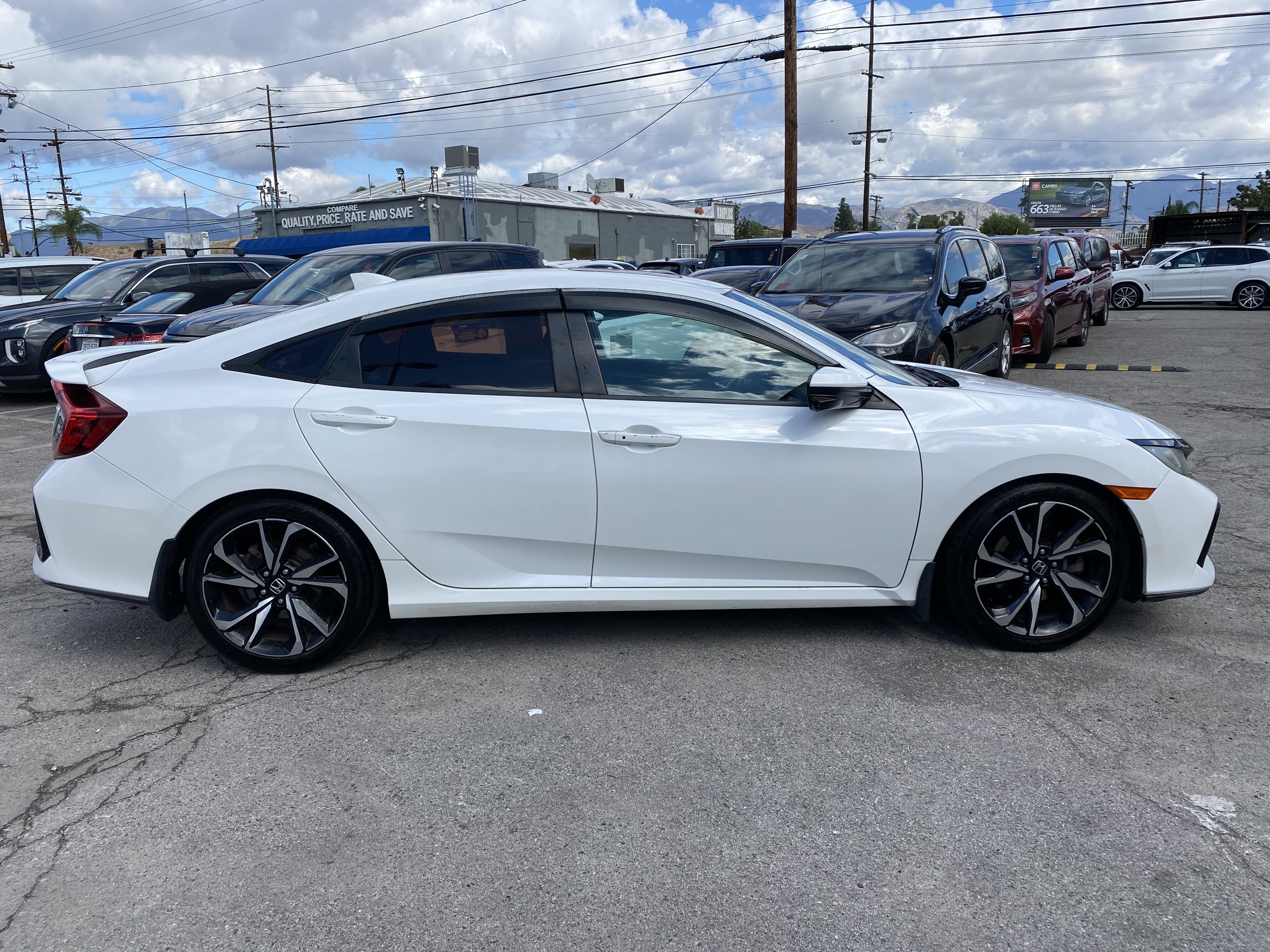 Used 2018 Honda Civic Si image 8