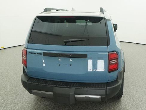 New 2026 Toyota Land Cruiser Base image 4