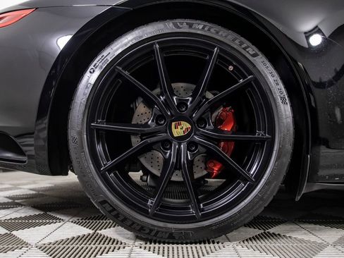 Used 2018 Porsche 911 Carrera S RWD image 39