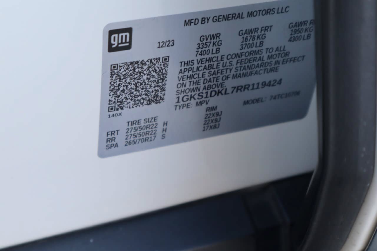Used 2024 GMC Yukon Denali RWD image 31