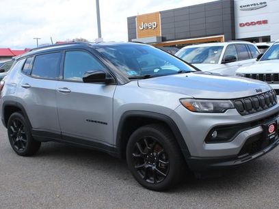 Used 2022 Jeep Compass Altitude