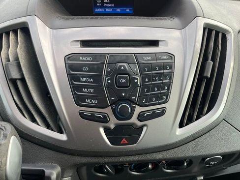 Used 2017 Ford Transit 350 XLT image 32