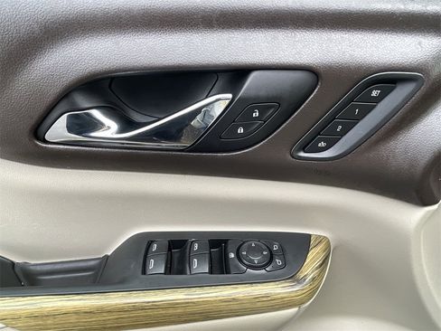 Used 2018 GMC Acadia Denali w/ Technology Package image 24