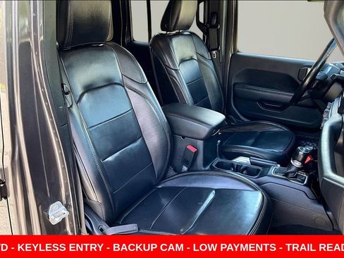Used 2021 Jeep Wrangler Unlimited Sahara AWD/4WD image 26