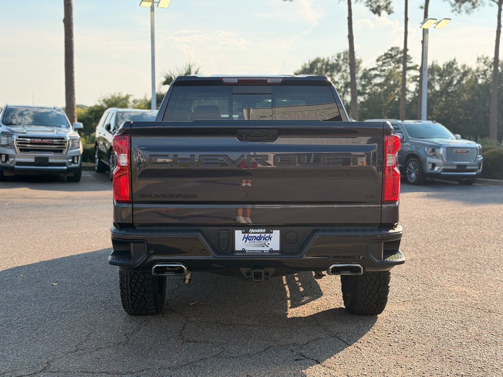 Used 2023 Chevrolet Silverado 1500 LT Trail Boss w/ LT Trail Boss Premium Package AWD/4WD image 11