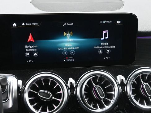 Used 2023 Mercedes-Benz EQB 350 4MATIC SUV image 18