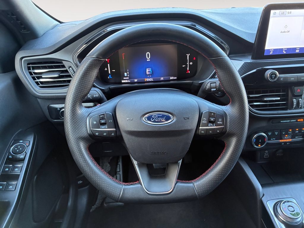Used 2025 Ford Escape ST-Line AWD/4WD image 12