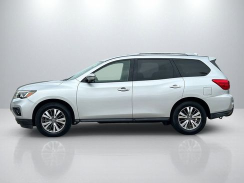 Used 2019 Nissan Pathfinder SL image 8