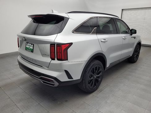 Used 2021 Kia Sorento SX AWD/4WD image 9