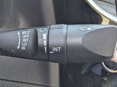 Used 2018 Toyota Corolla SE image 8