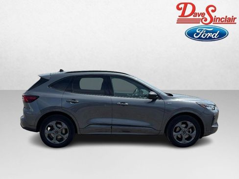 Used 2024 Ford Escape ST-Line w/ Tech Pack #1 image 5