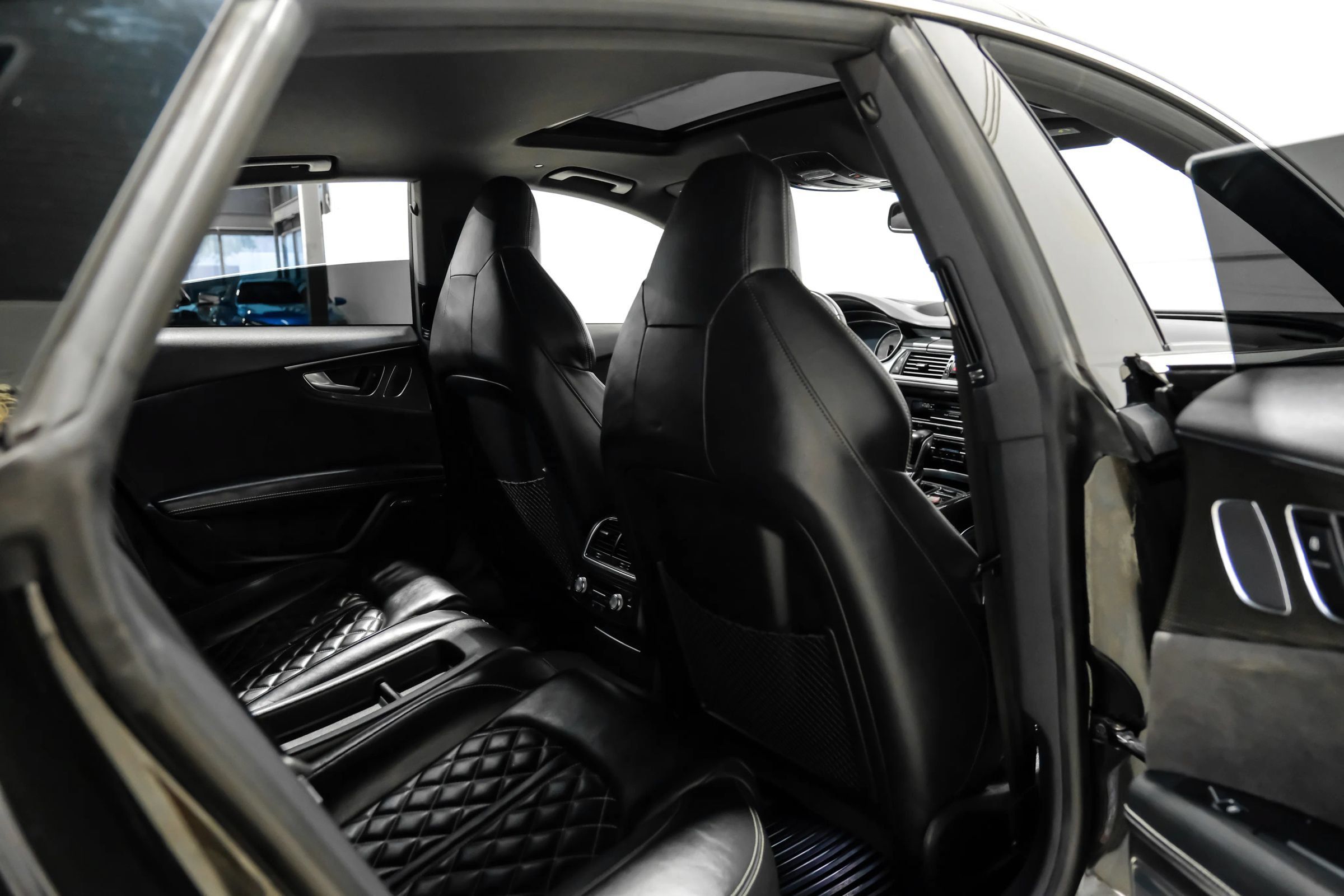 Used 2016 Audi S7 w/ Driver Assistance Package AWD/4WD image 40
