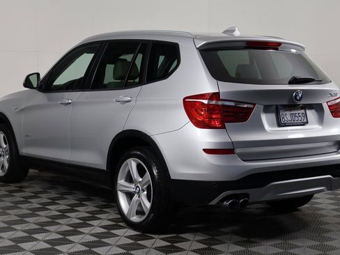 Used 2017 BMW X3 sDrive28i RWD image 6