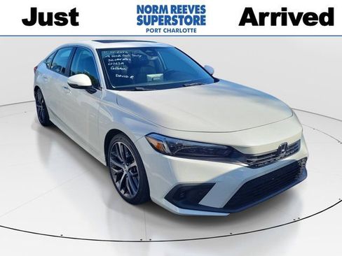 Used 2024 Honda Civic Touring image 1