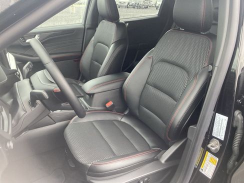 Used 2024 Ford Escape ST-Line Select w/ Tech Pack #2 image 39