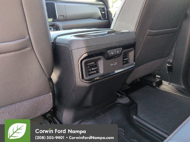 Used 2024 GMC Sierra 1500 AT4 w/ Technology Package AWD/4WD image 28