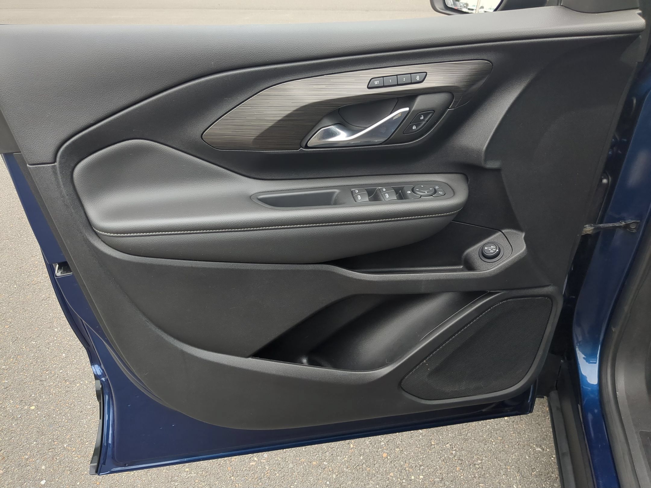 Certified 2022 GMC Terrain SLT FWD image 18