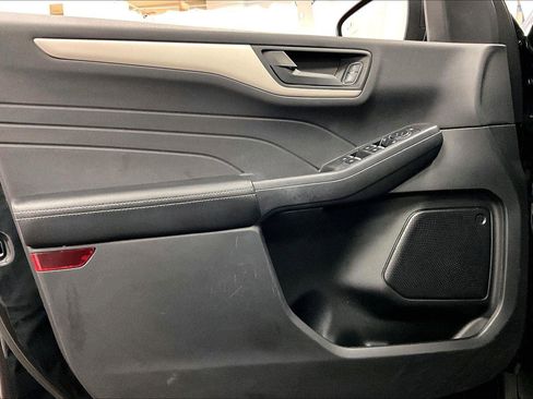 Used 2022 Ford Escape SE w/ Convenience Package image 22