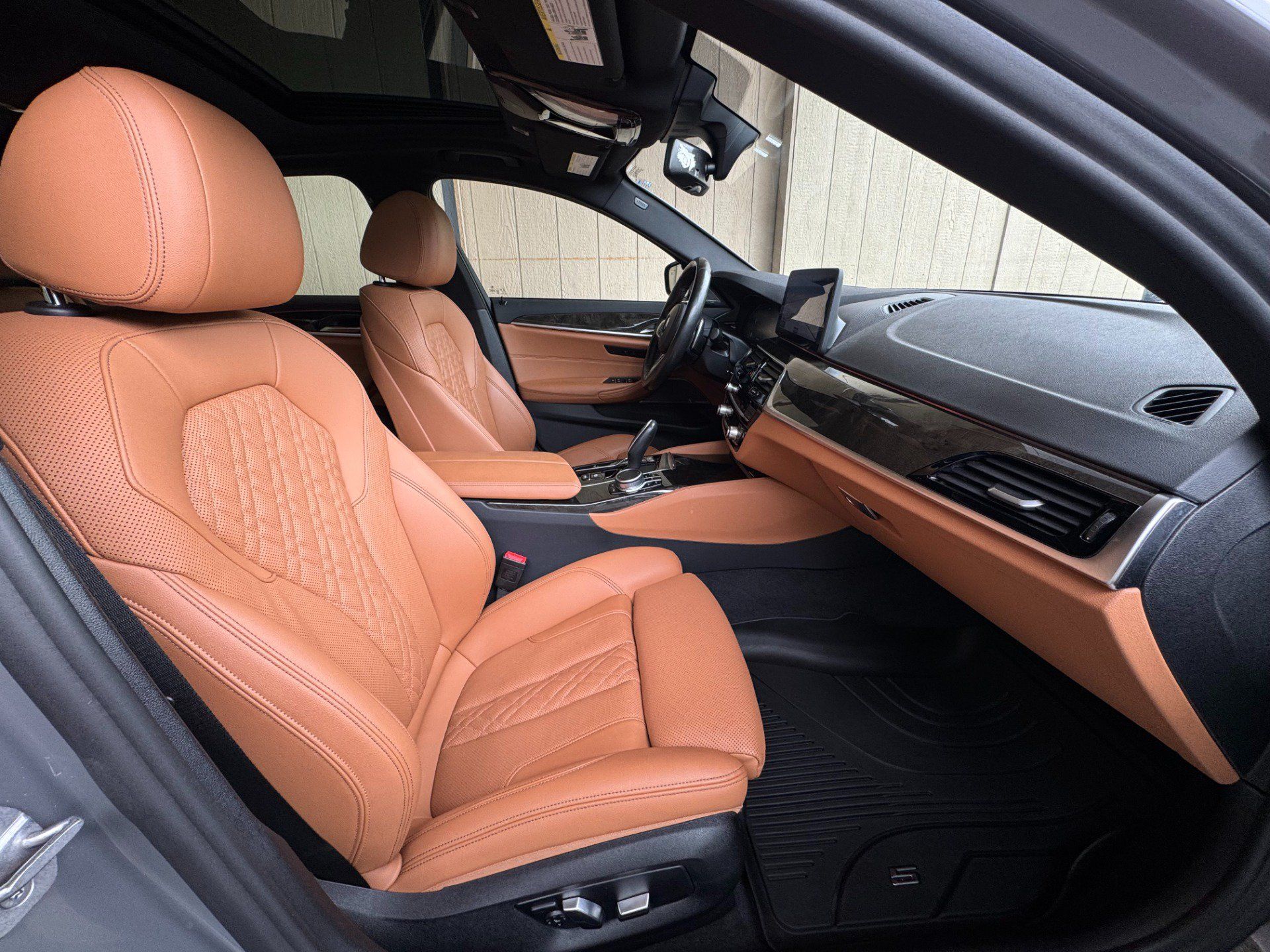 Used 2022 BMW 530i xDrive w/ M Sport Package AWD/4WD image 30