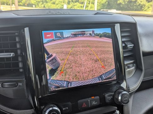 Used 2025 RAM 1500 Warlock AWD/4WD image 21