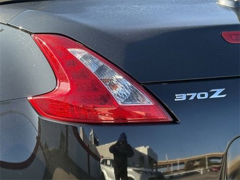 Used 2013 Nissan 370Z Touring w/ Sport Pkg image 6